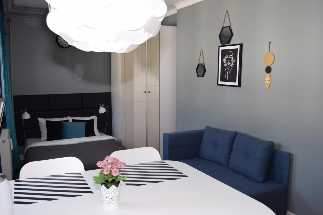 Be My Guest - Hoza Studio - Pkin Super Centrum Metro Wi-Fi Breakfast วอร์ซอ ภายนอก รูปภาพ